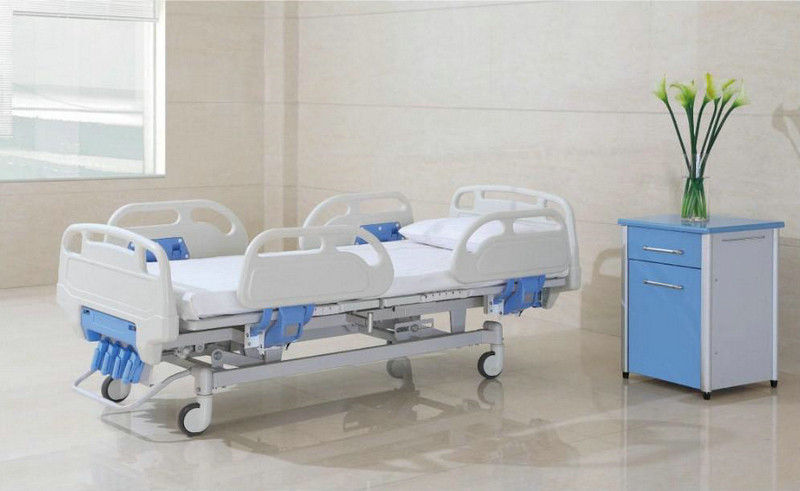 Katlanabilir manuel Hastanesi yoğun bakım yatak, hasta acil durum için klinik yatak